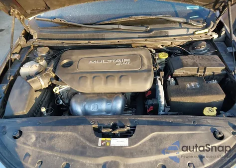 2015 Chrysler 200 Limited z USA, uszkodzony, nr VIN 1C3CCCAB8FN714044